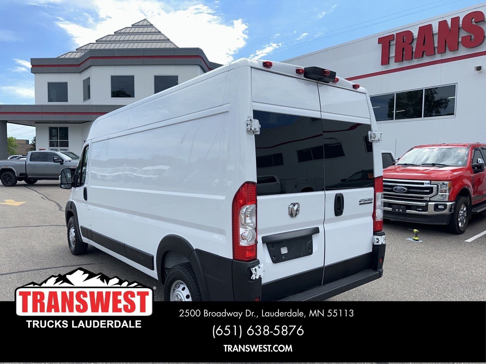 Used 2023 White Ram High Roof image 3