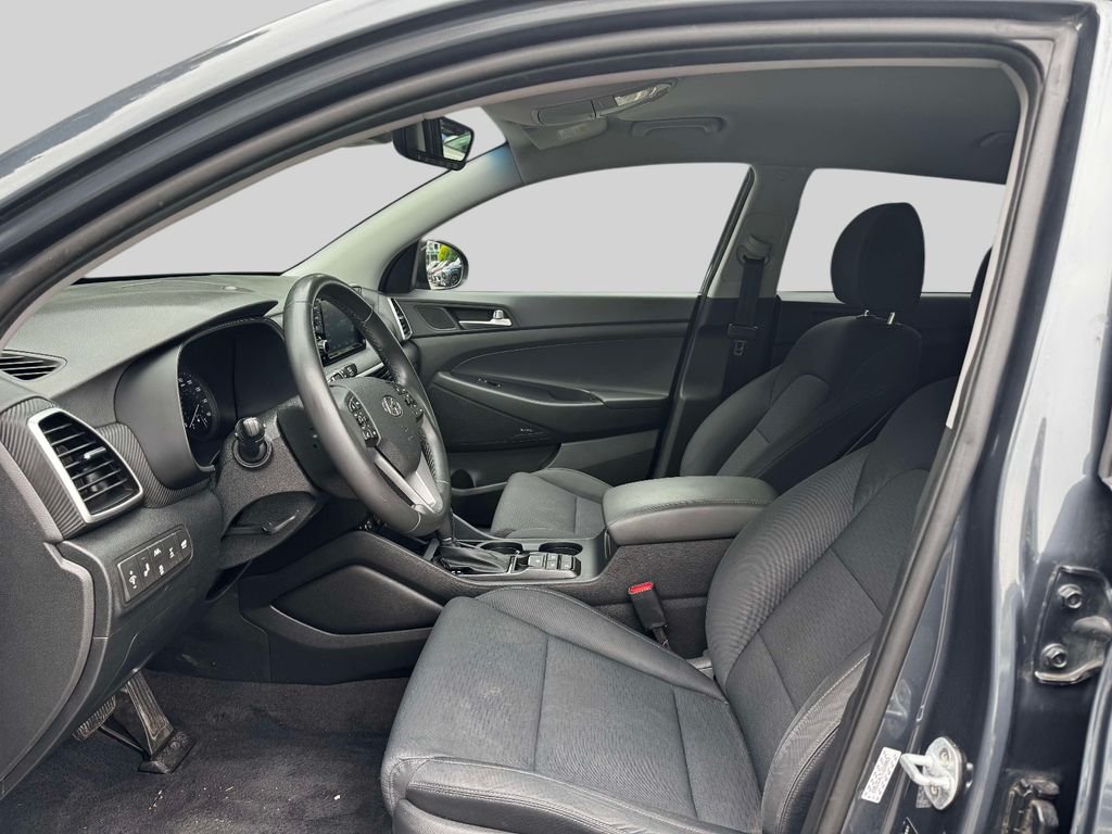 Used 2020 Blue Hyundai Sport image 17
