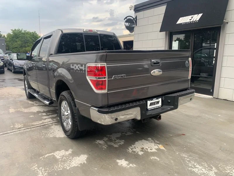 Used 2011 Gray Ford XLT Pickup 4D 5 1/2 ft image 11