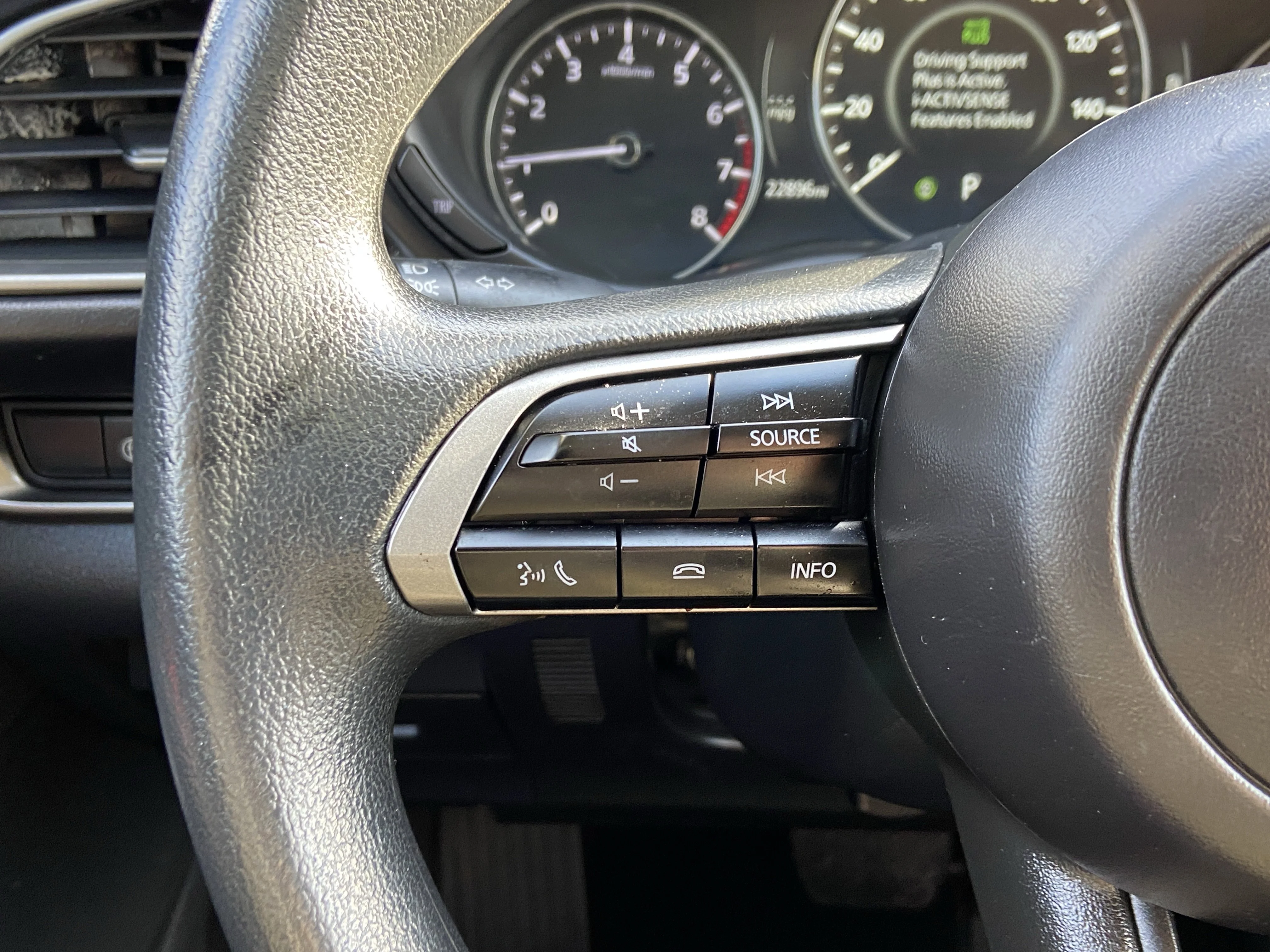 2025 Mazda CX-30 S - Photo 15