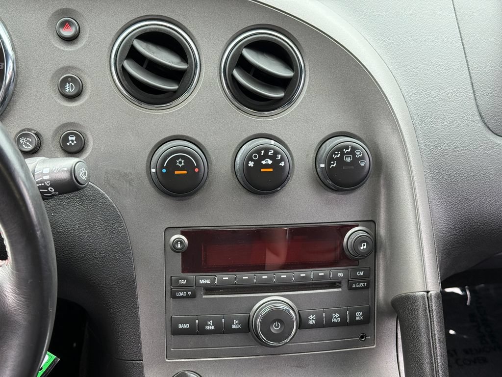 Used 2009 MYSTERIOUS (BLACK) Pontiac GXP image 28