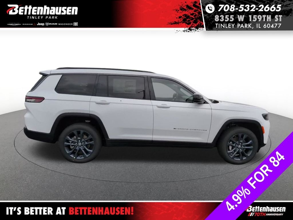 New 2026 Bright White Clear-Coat Exterior Paint Jeep Limited image 4