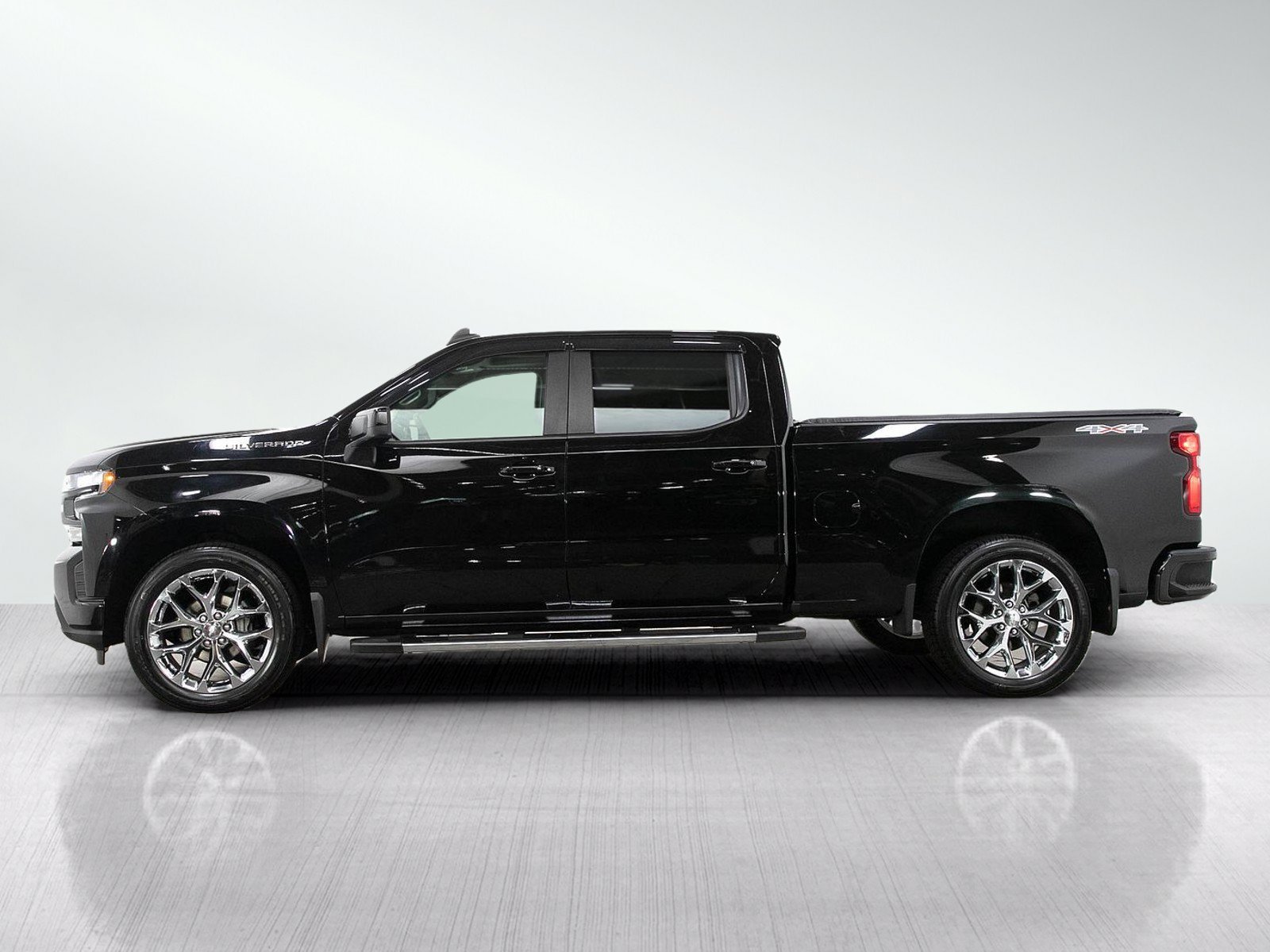 Used 2019 Black Chevrolet RST image 2