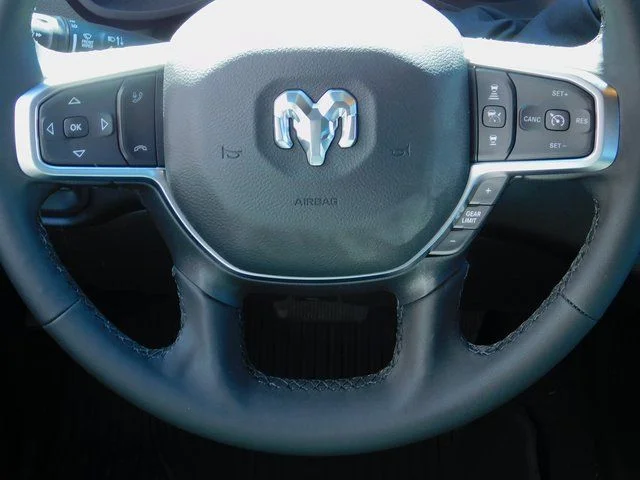 2026 RAM 3500 Big Horn - Photo 7