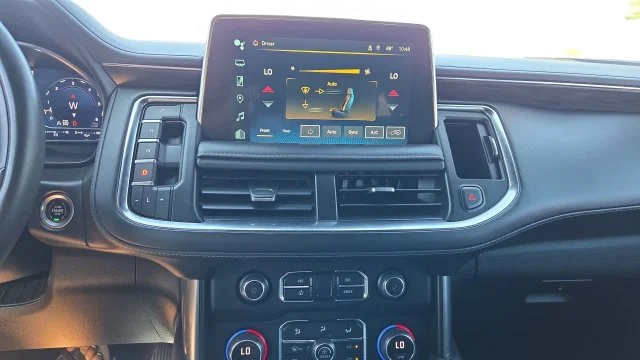 Used 2023 Gray Chevrolet LT image 18