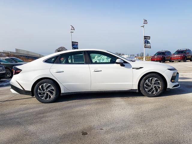 New 2026 White Hyundai Blue image 4