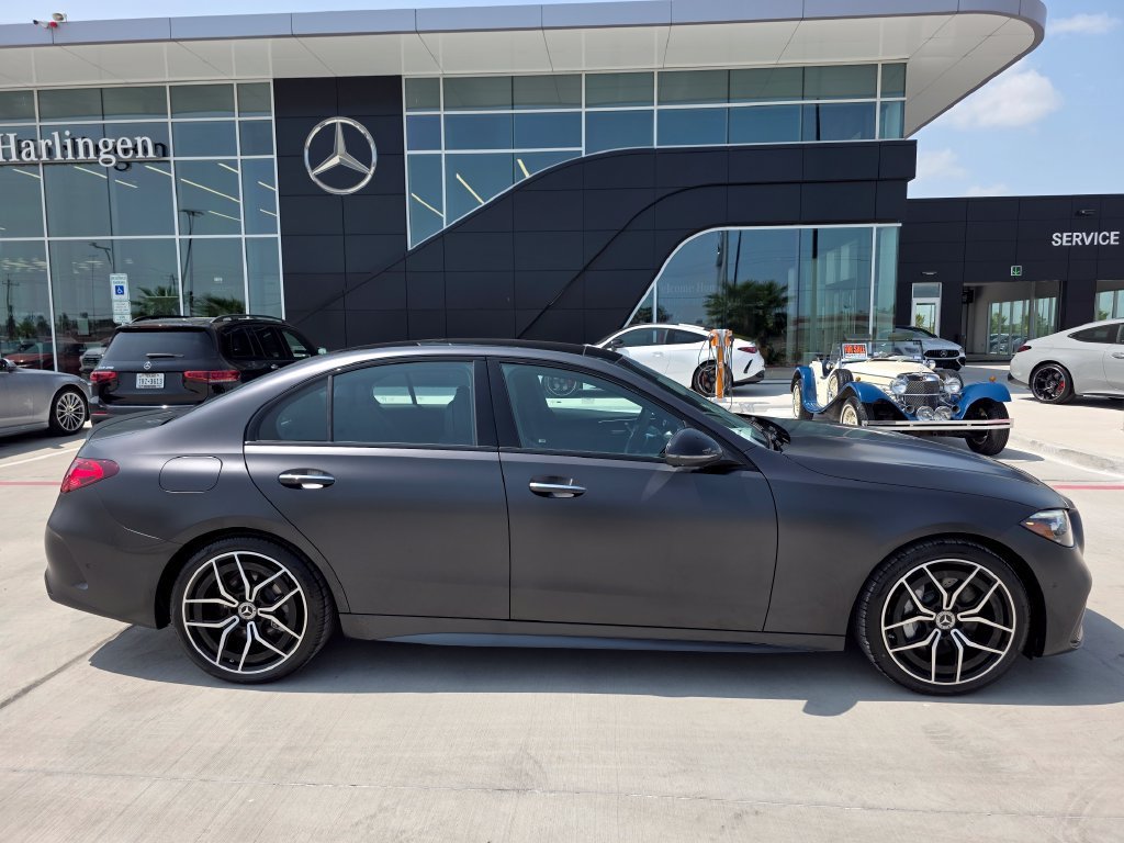New 2026 MANUFAKTUR exclusive graphite grey magno Mercedes-Benz C 300 image 36