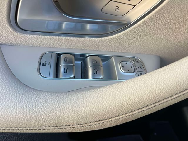 Certified Used 2023 White Mercedes-Benz GLE 450 image 19
