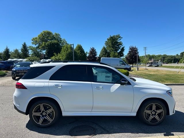 New 2026 MANUFAKTUR Moonlight White Magno Mercedes-Benz GLE 350 image 6