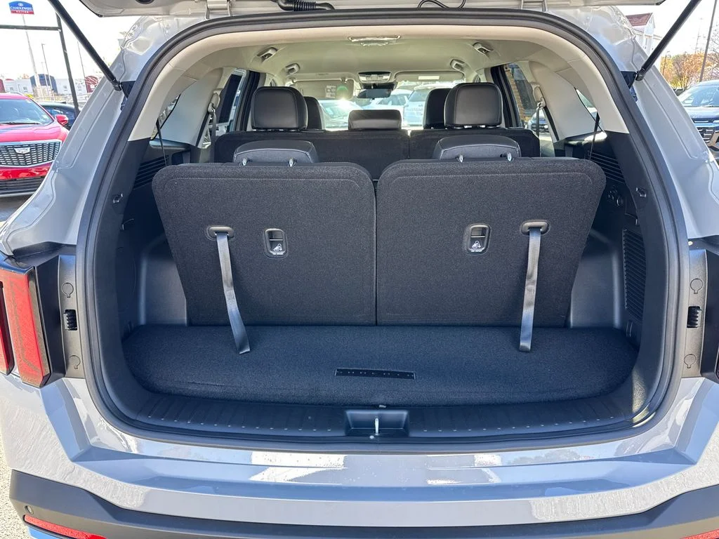 New 2026 Gray Kia S image 19