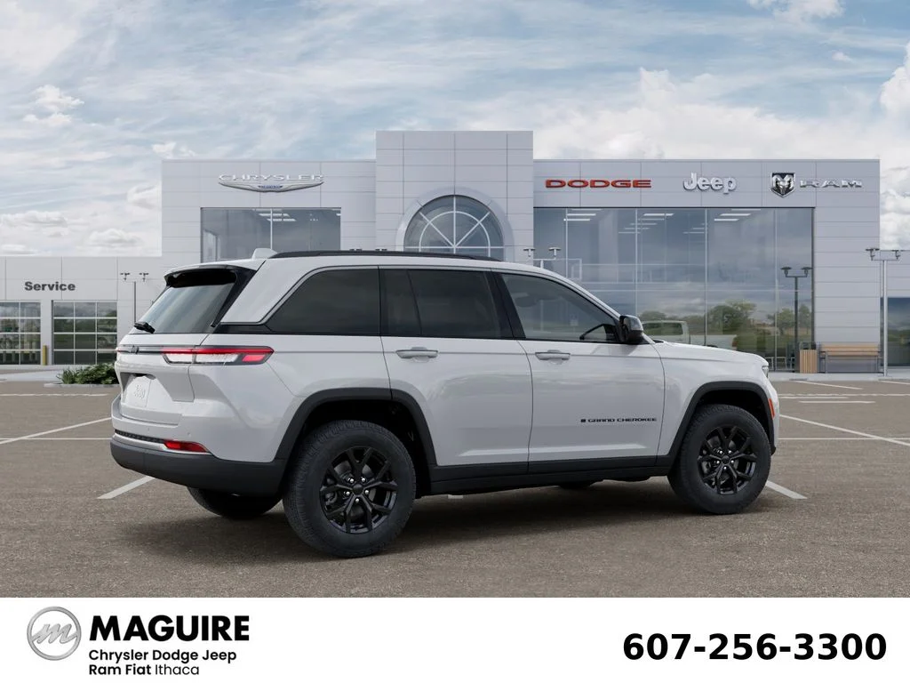 New 2026 Bright White Clearcoat Jeep Altitude image 4