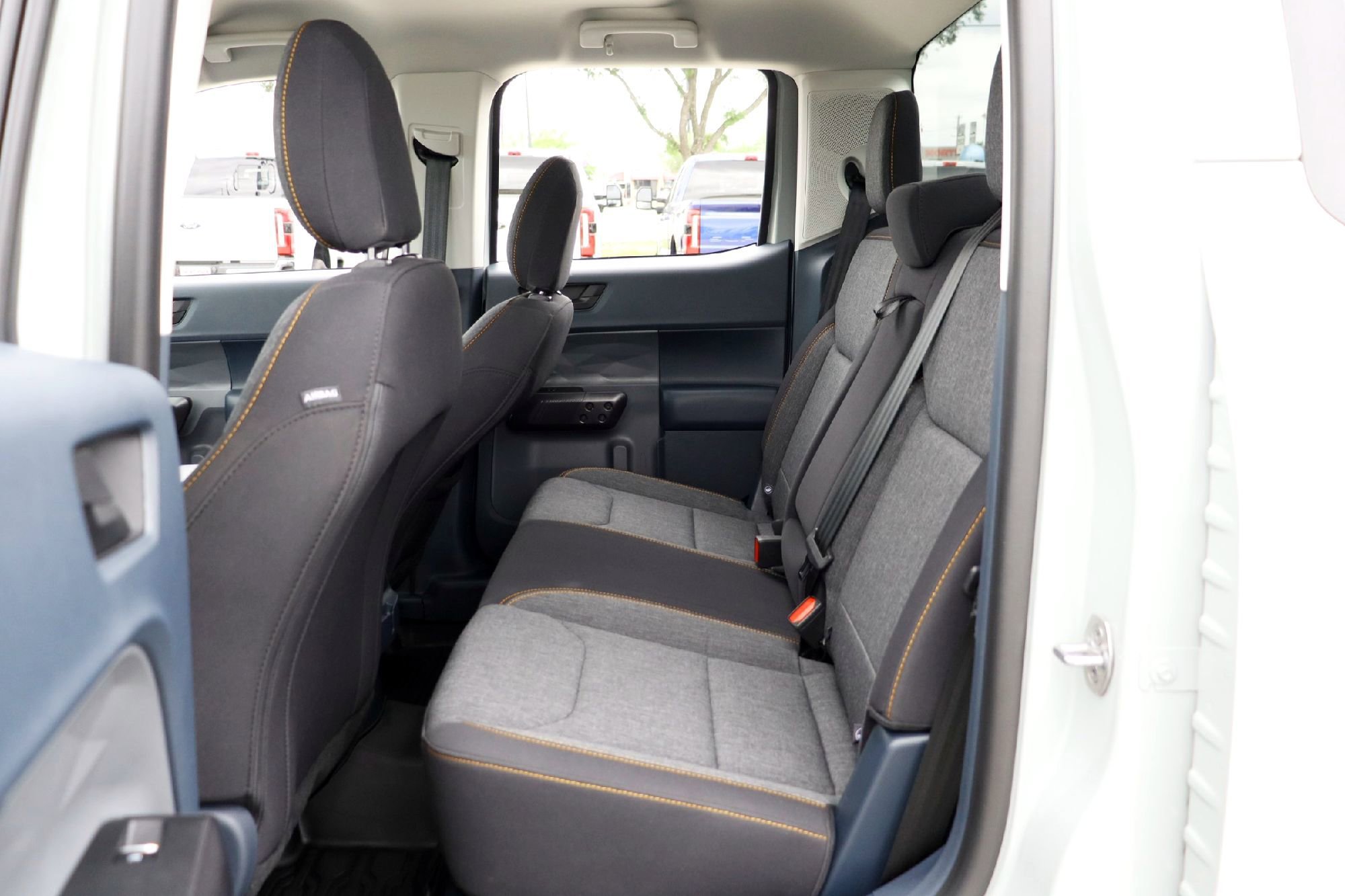 Used 2024 Cactus Gray Ford XLT Advanced image 27
