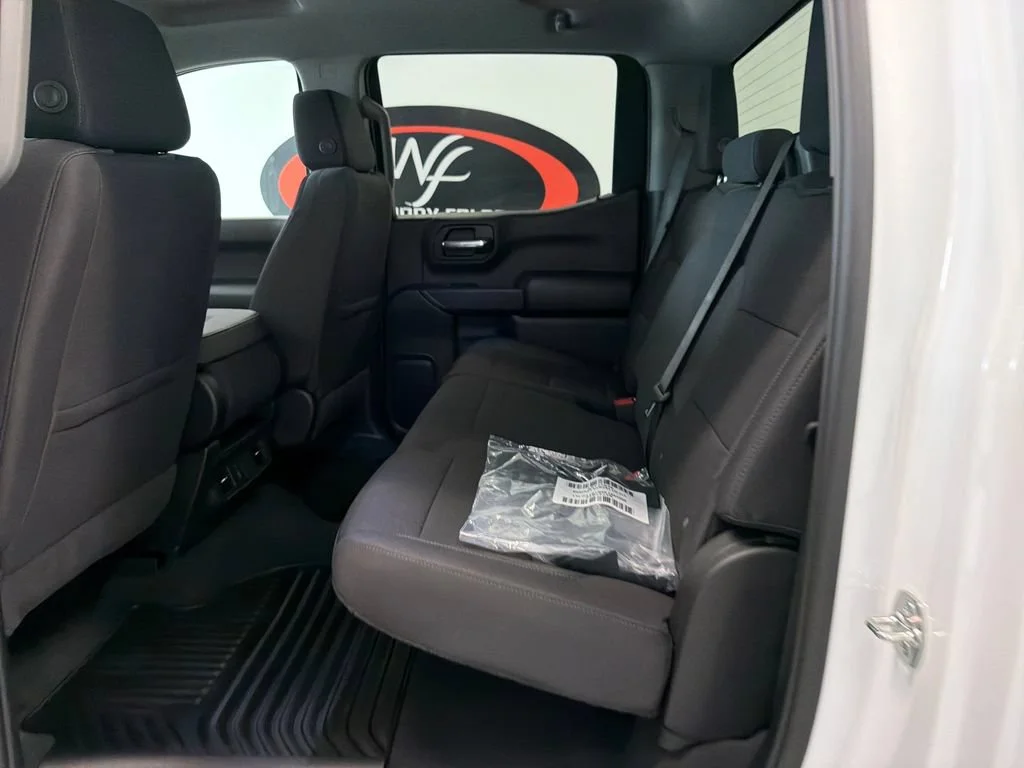 New 2026 Summit White GMC Pro image 12