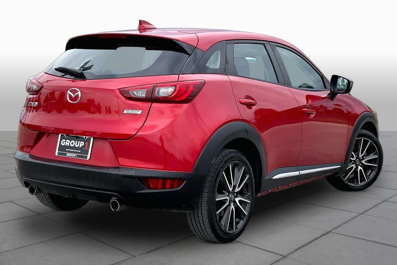 Used 2016 Soul Red Metallic Mazda Grand Touring image 13