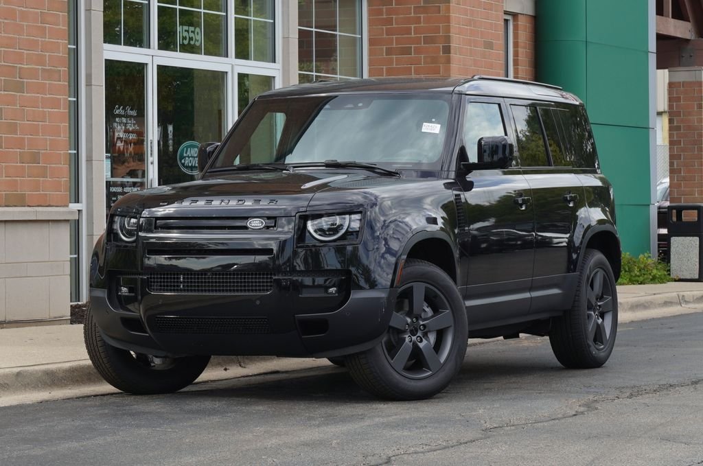 New 2026 Santorini Black Land Rover S image 1