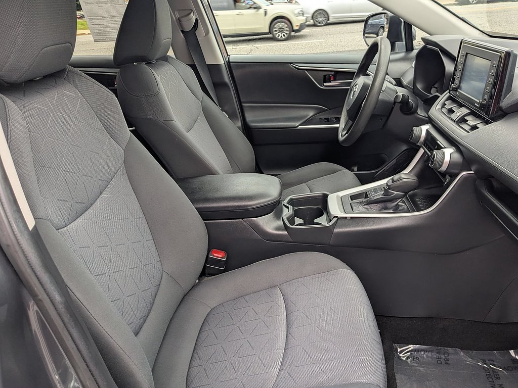Used 2021 Midnight Black Metallic Toyota XLE image 28