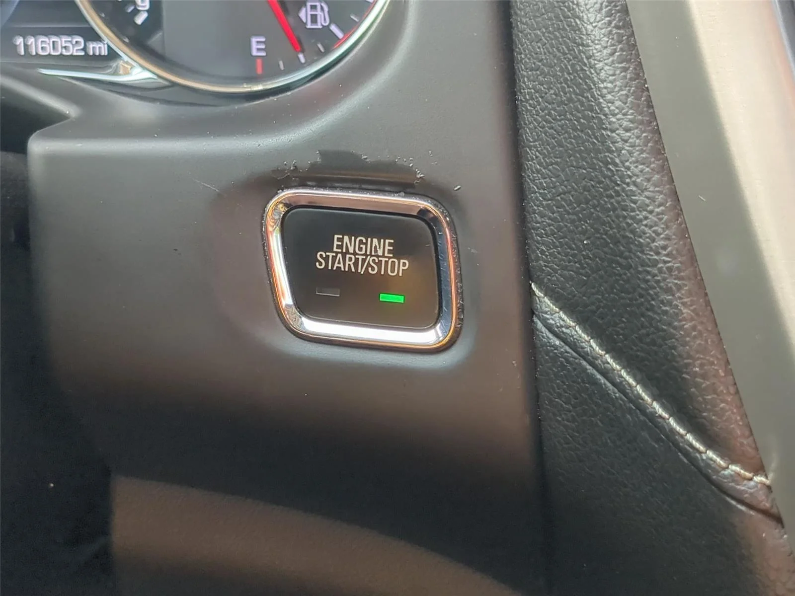 Used 2019 Red Quartz Tintcoat GMC Denali image 28