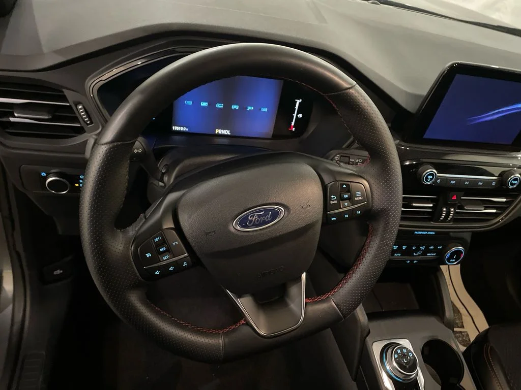 Certified Used 2025 Carbonized Gray Metallic Ford ST-Line image 14