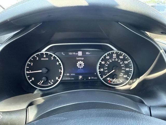 Used 2021 White Nissan Platinum image 20
