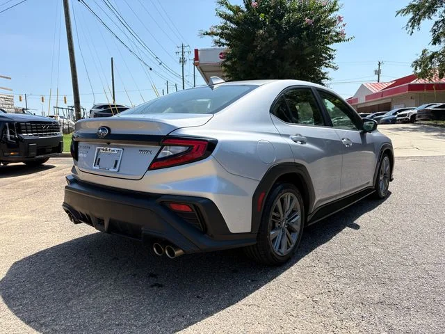 Used 2024 Ice Silver Metallic Subaru Base image 6