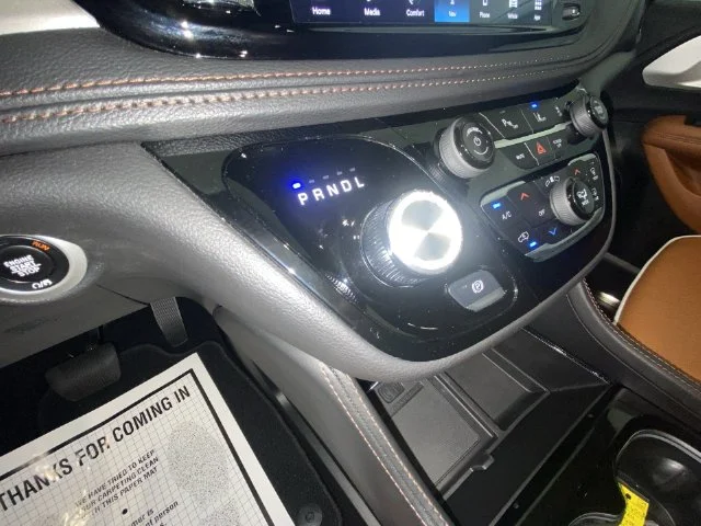 Used 2024 White Chrysler Pinnacle image 20