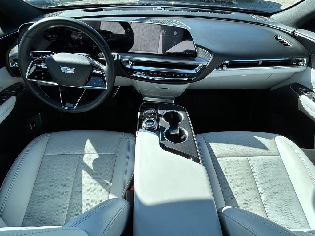 Used 2024 Blue Cadillac Luxury image 11