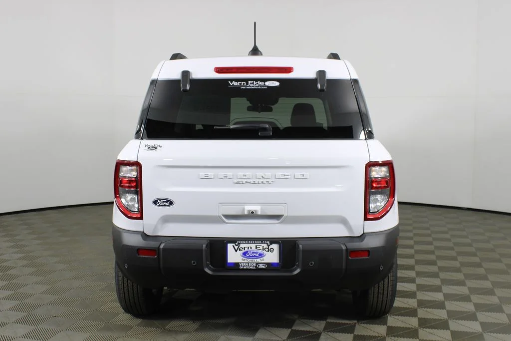 New 2026 White Ford Big Bend image 6