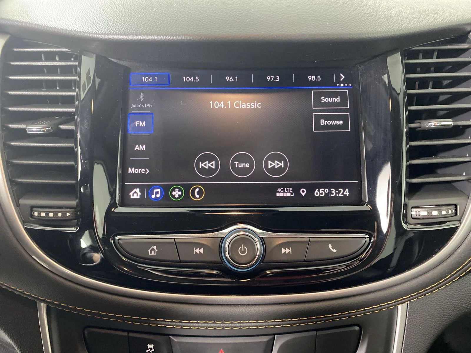 Used 2022 Summit White Chevrolet LT image 2