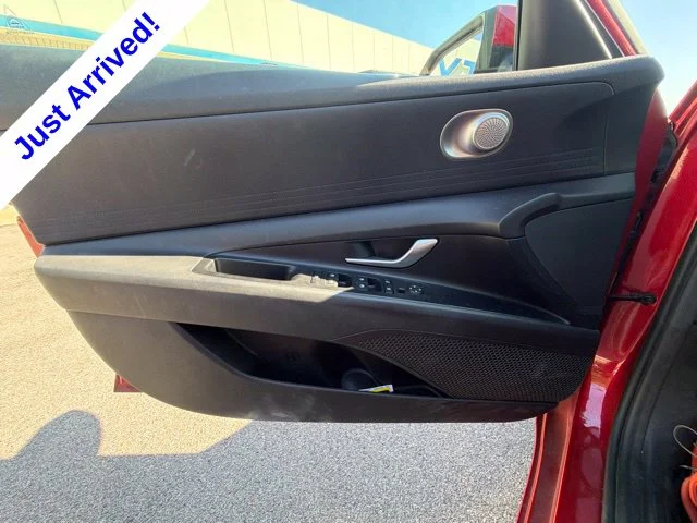 Used 2021 Red Hyundai SEL image 30