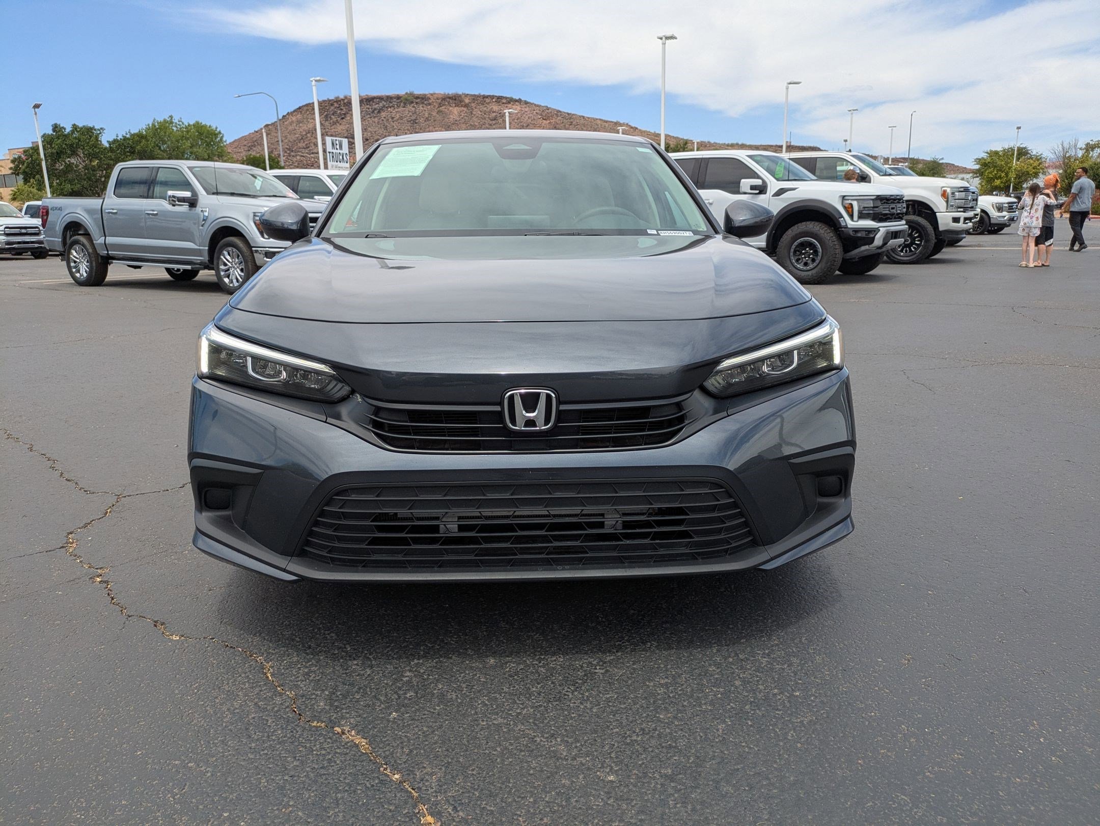 Used 2024 Gray Metallic Honda LX image 9