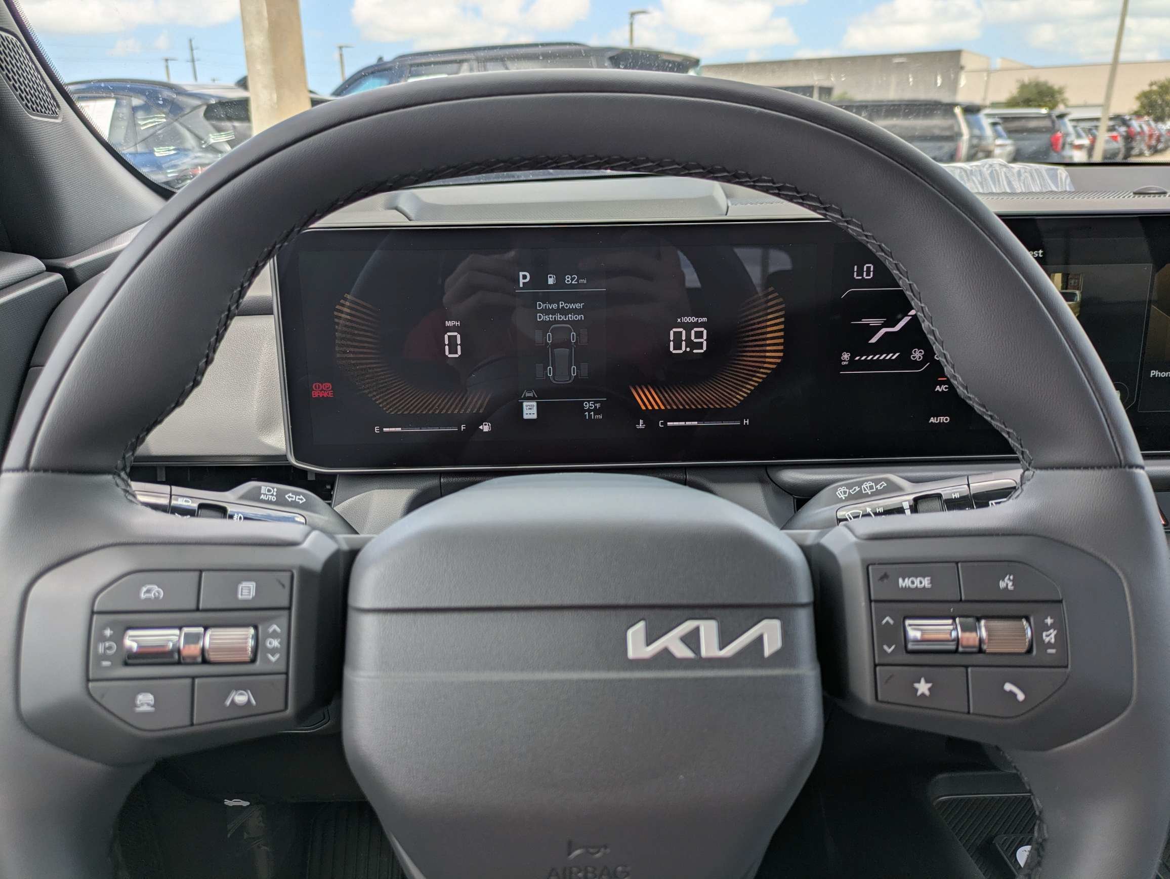 New 2027 Iceberg Green Kia X-Line S image 9