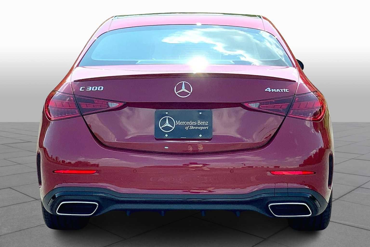 New 2025 MANUFAKTUR Patagonia Red Metallic Mercedes-Benz C 300 image 4