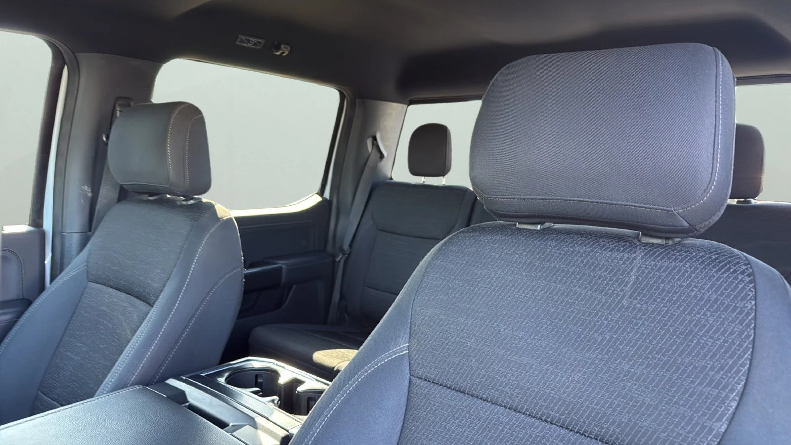 Used 2021 White Ford XLT image 4