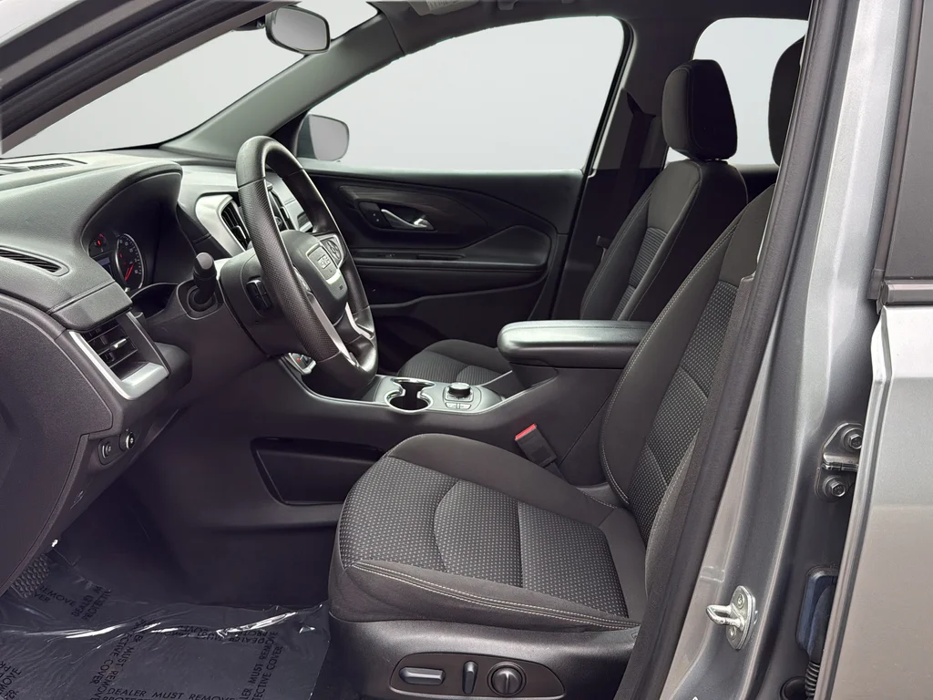 Used 2023 Silver GMC SLE image 10