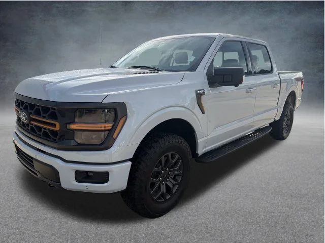 Used 2025 White Ford Tremor image 3