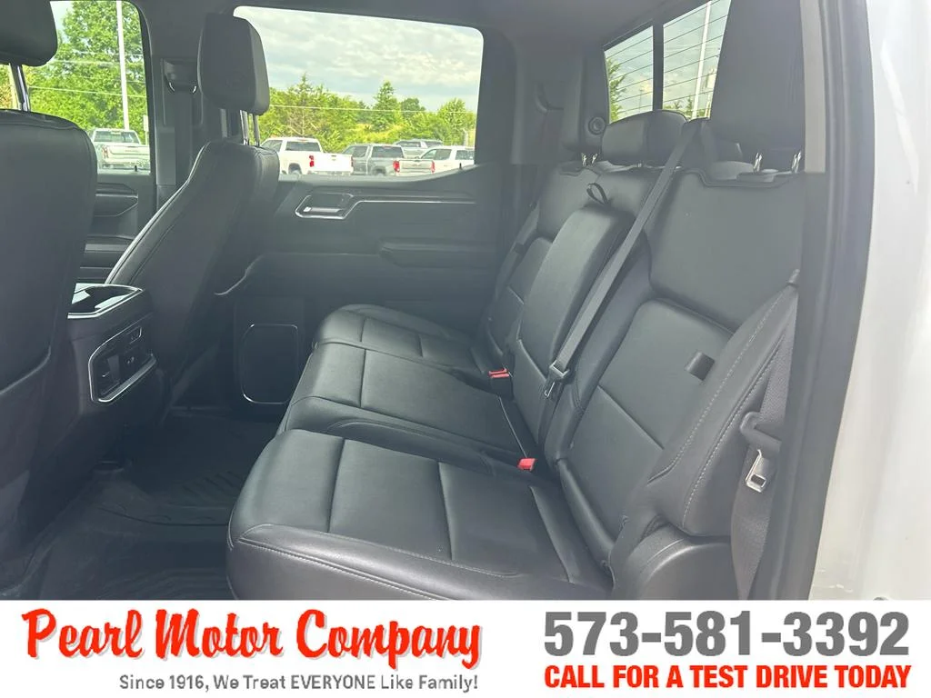 Used 2024 Summit White Chevrolet LTZ image 22