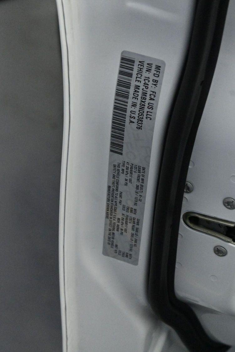 Used 2022 White Jeep Trailhawk image 35
