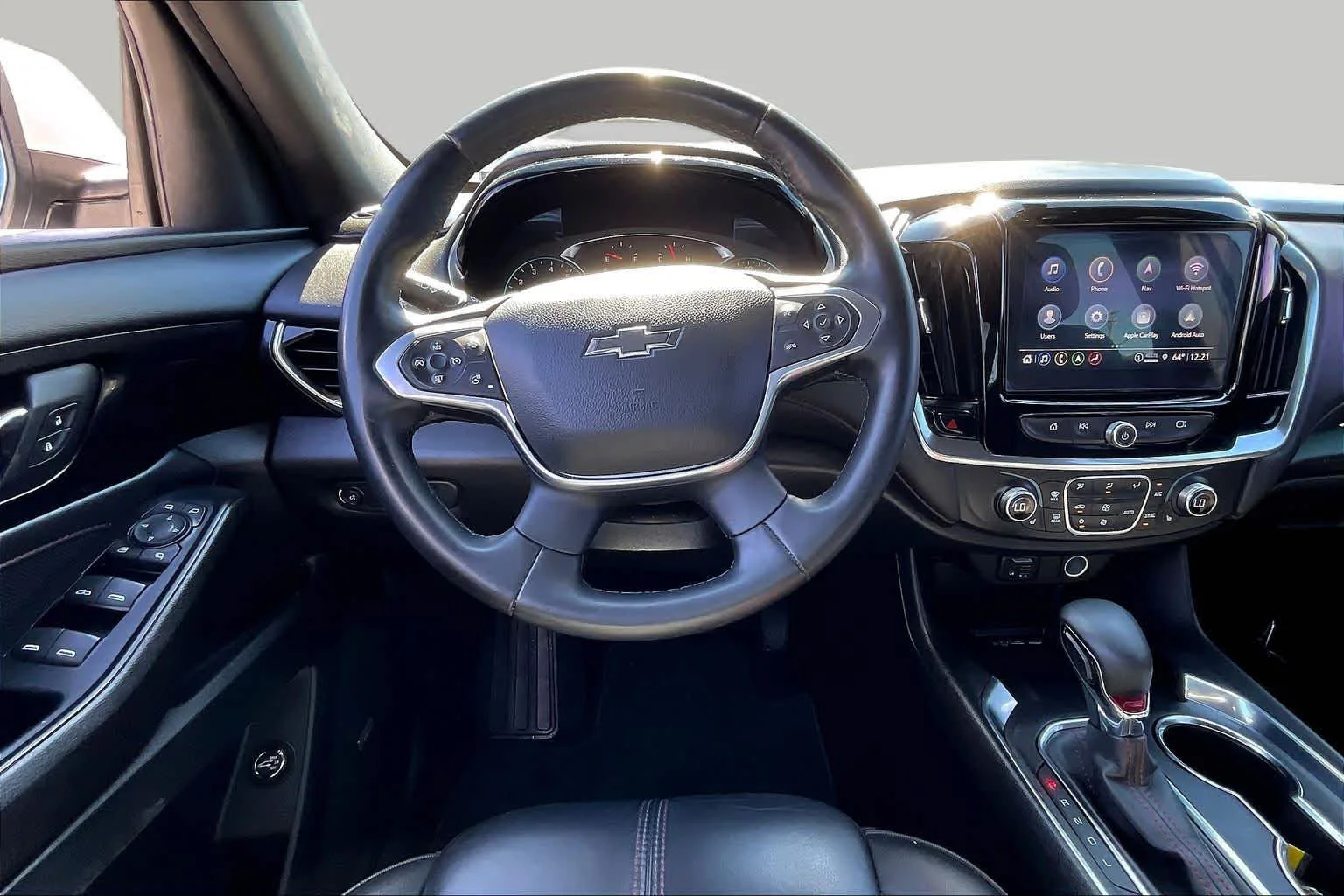 Used 2023 Iridescent Pearl Tricoat Chevrolet RS image 11