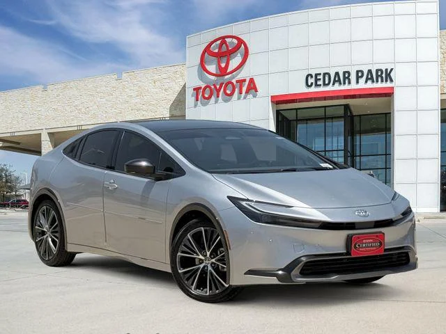 Certified Used 2023 CUTTING EDGE Toyota Limited image 1