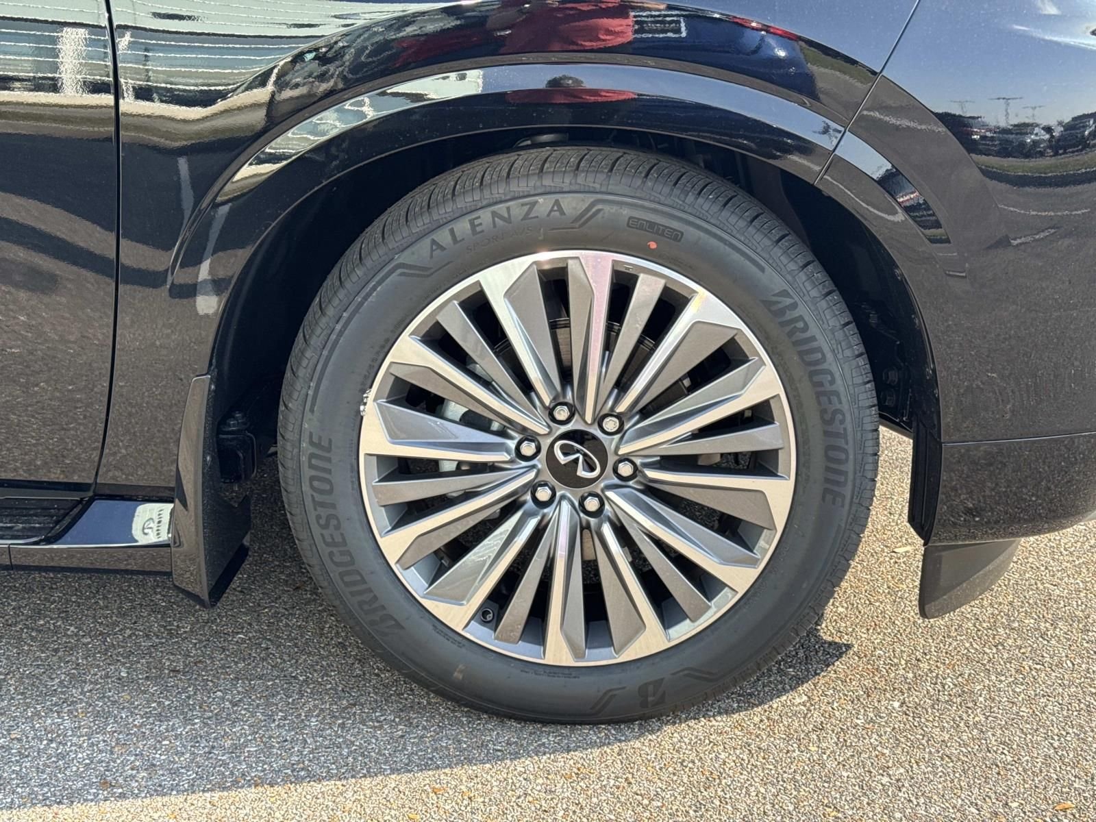 New 2026 BLACK OBSIDIAN INFINITI Luxe 4WD image 3