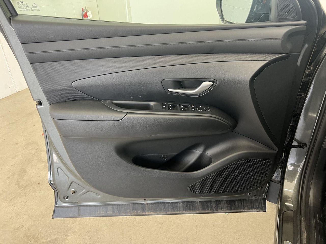 New 2026 Amazon Gray Hyundai SEL AWD image 39