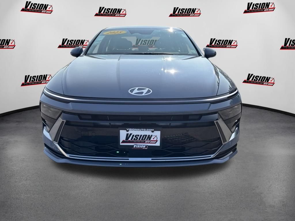 Used 2025 Blue Hyundai SEL image 2