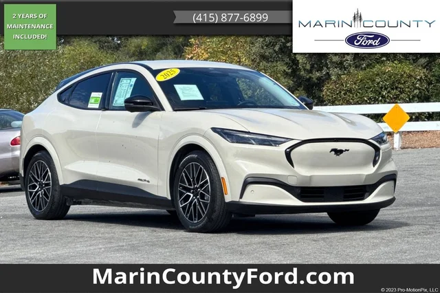 2025 Ford Mustang Mach-E Premium