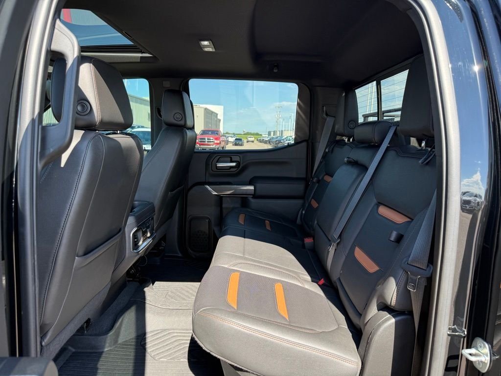 Used 2021 Onyx Black GMC AT4 image 11