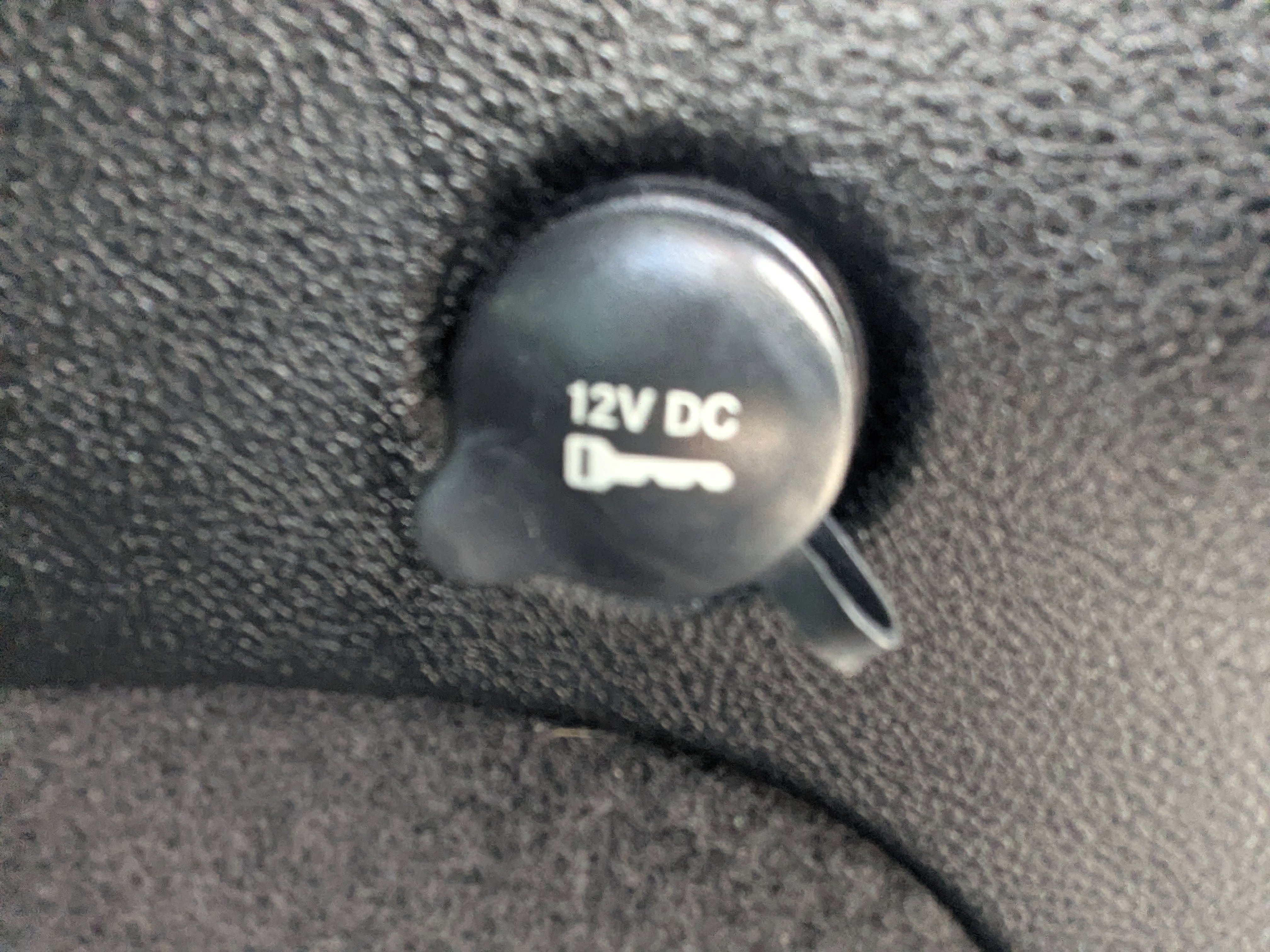 Used 2019 Granite Crystal Metallic Clearcoat Jeep Overland image 15
