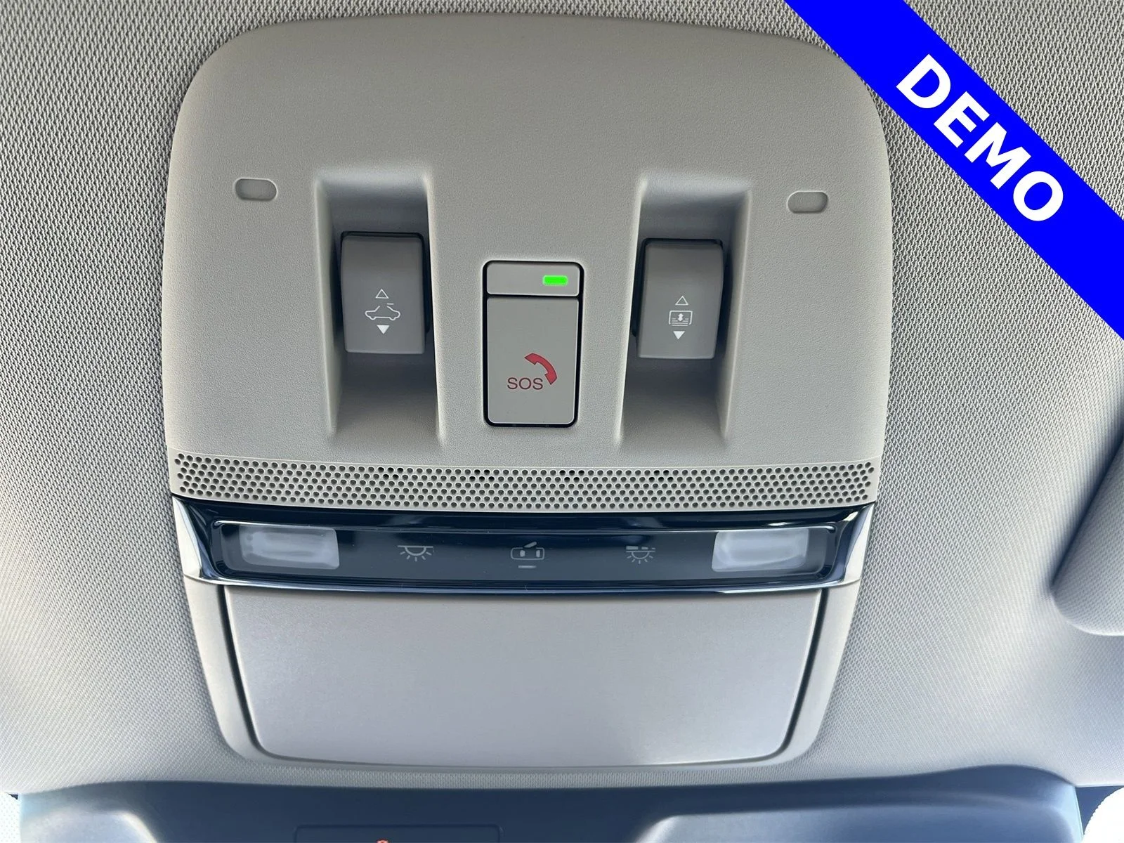 2025 Nissan Armada Platinum Reserve - Photo 18