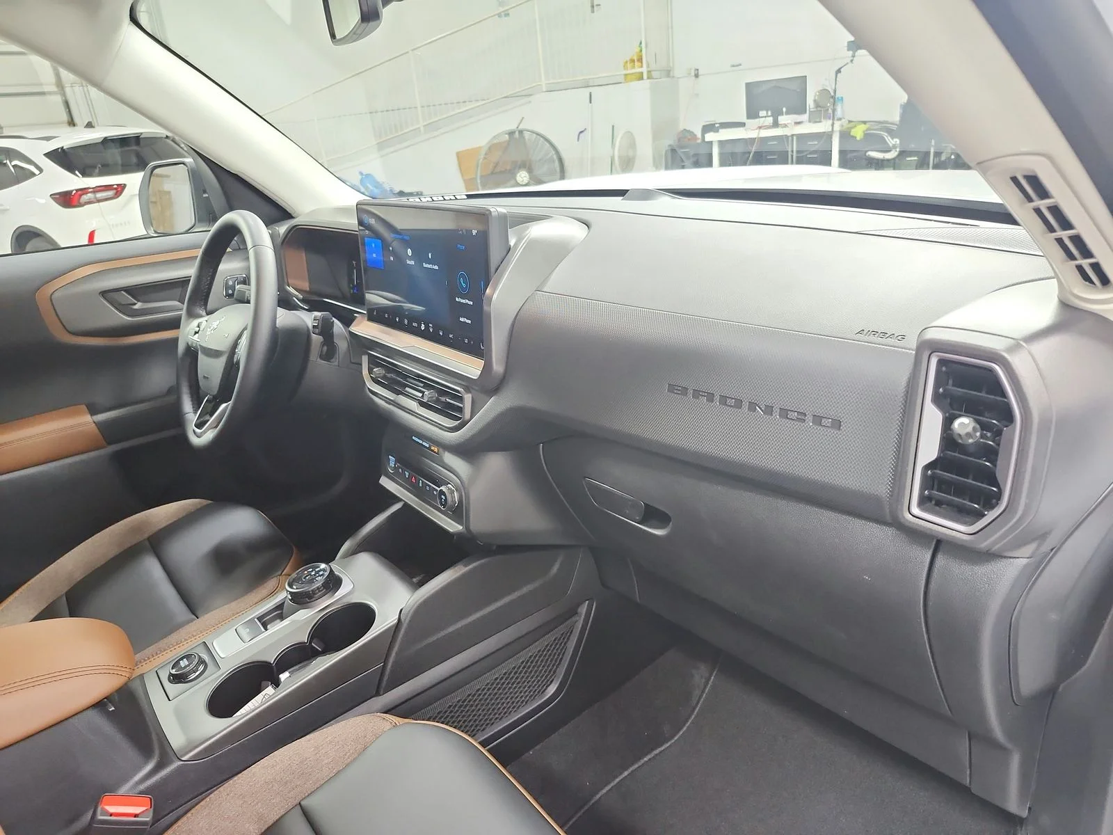 New 2026 Oxford White Ford Outer Banks® image 35