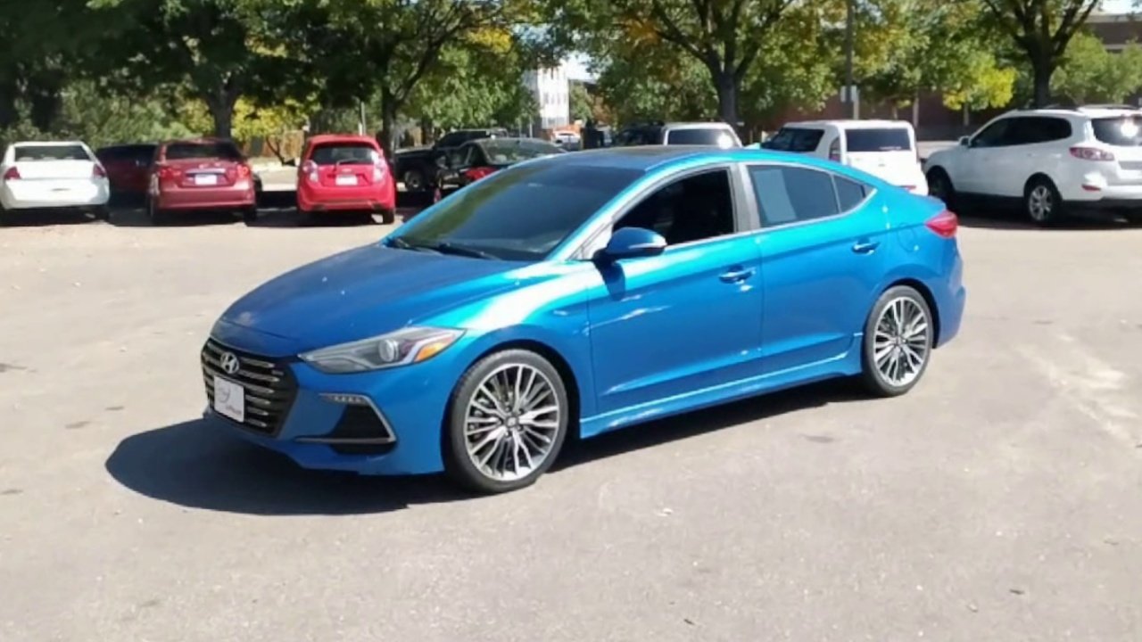 2018 Hyundai Elantra Sport photo 3