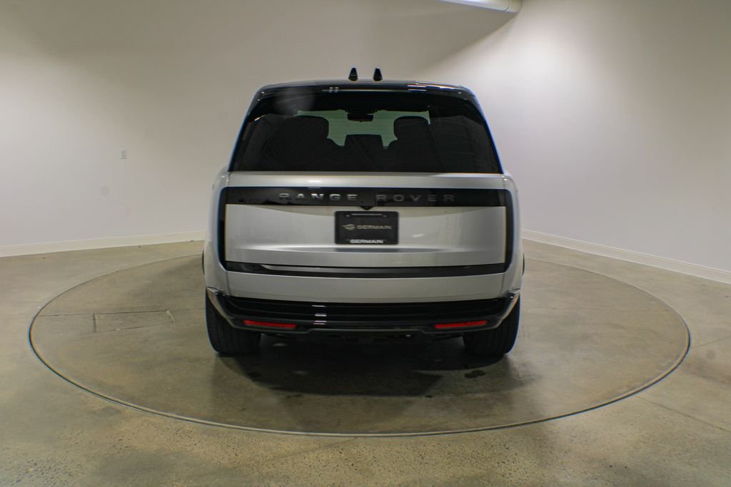 Certified Used 2025  Land Rover Autobiography image 5