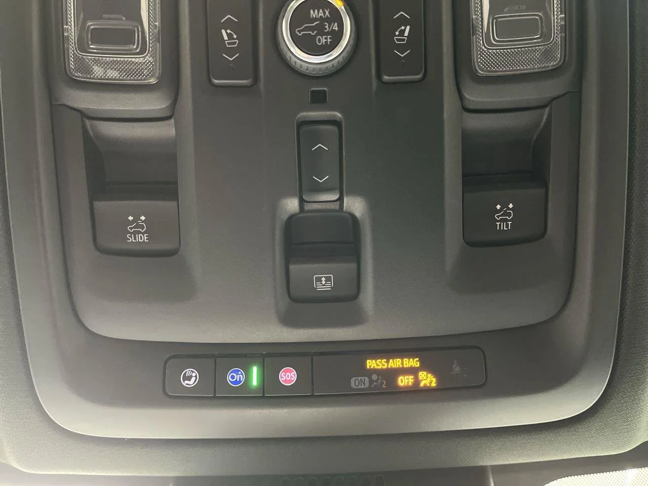 2023 GMC Yukon Denali - Photo 27